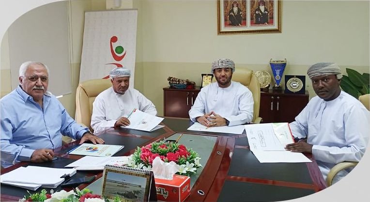 اجتماع لجنة المسابقات بالاتحاد العُماني لكرة اليد استعدادًا للموسم 2026–2027